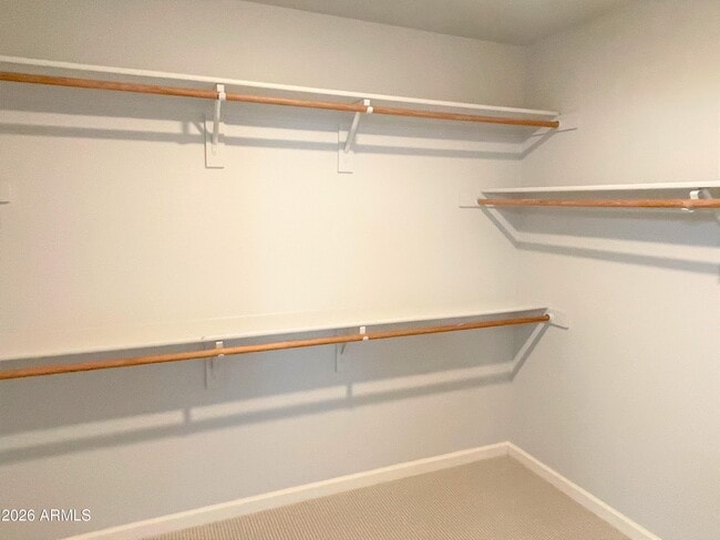 Building Photo - 5164 W Ross Dr