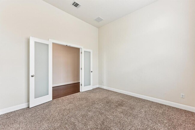 Building Photo - 5708 Viejo Dr