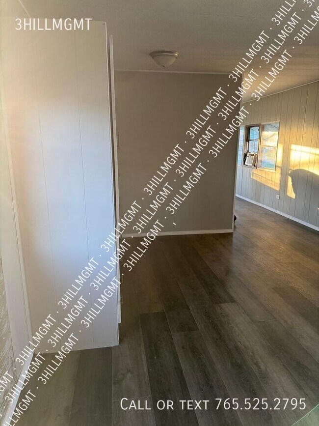 Building Photo - 22 W Kidds Mill Rd