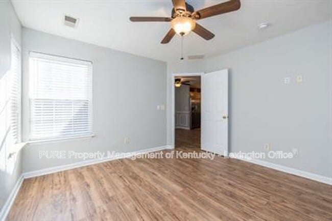 Building Photo - 267 Elkhorn Green Pl
