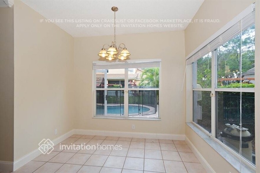 Building Photo - 8556 NW 57th Dr
