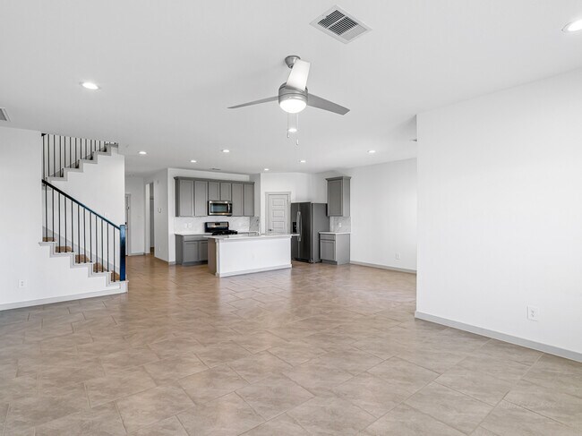 Building Photo - 28939 Yachting Pt Ct