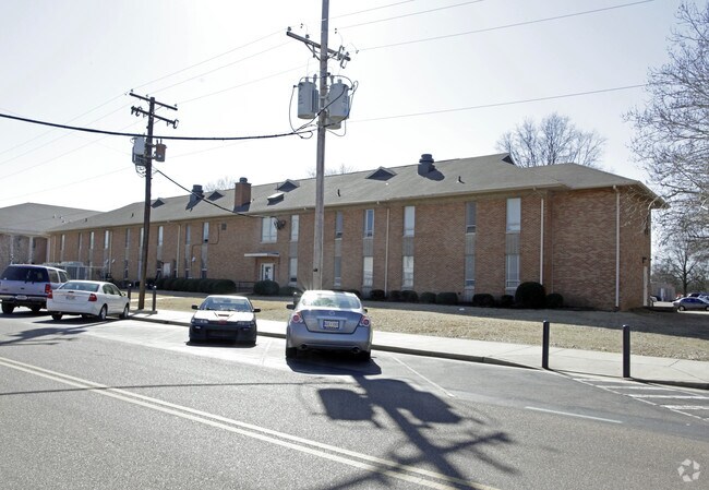 Building Photo - Bobo Hall