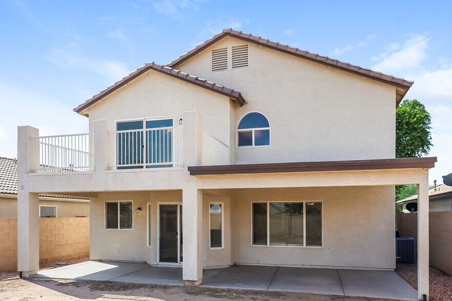 Building Photo - 13042 W Monterey Way