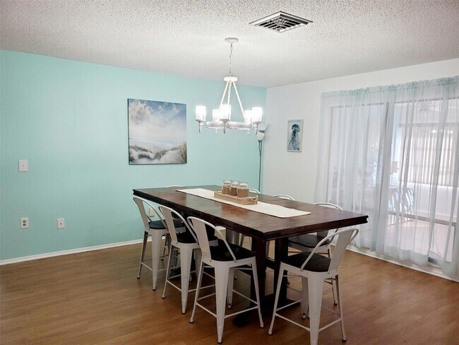 Building Photo - 2203 43rd St W