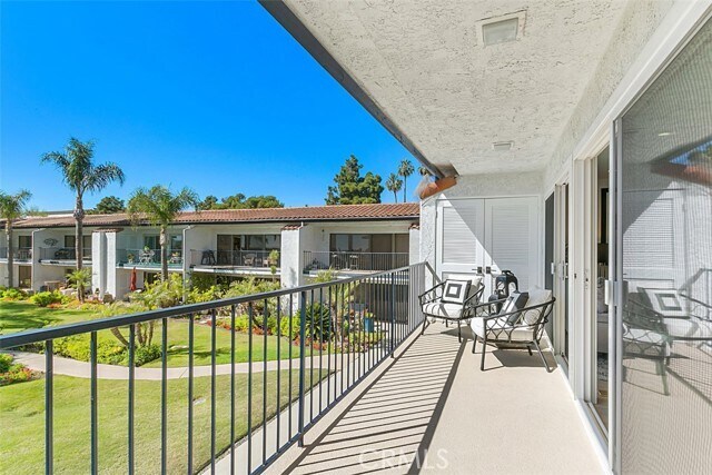 Building Photo - 24242 Santa Clara Ave
