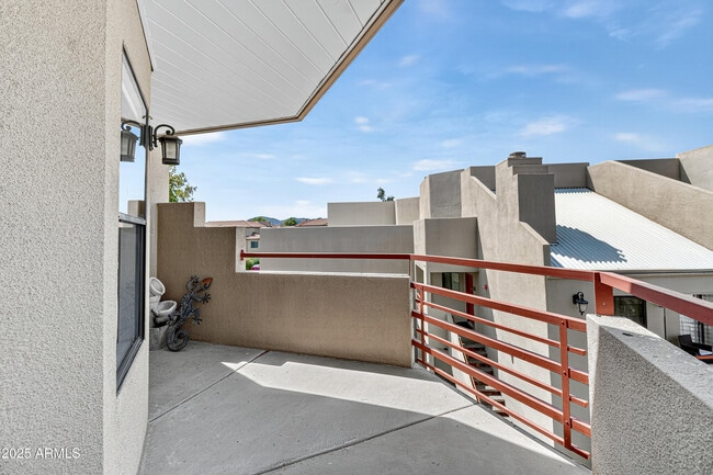 Building Photo - 4850 E Desert Cove Ave