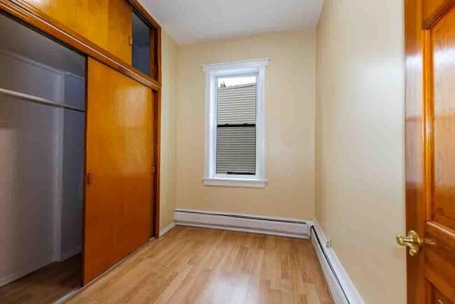 Building Photo - 3 Ridgley Pl