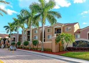 Building Photo - 8000 N Nob Hill Rd