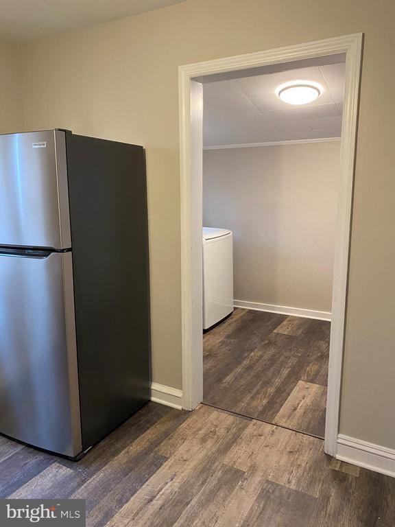 Building Photo - 258 Birch St