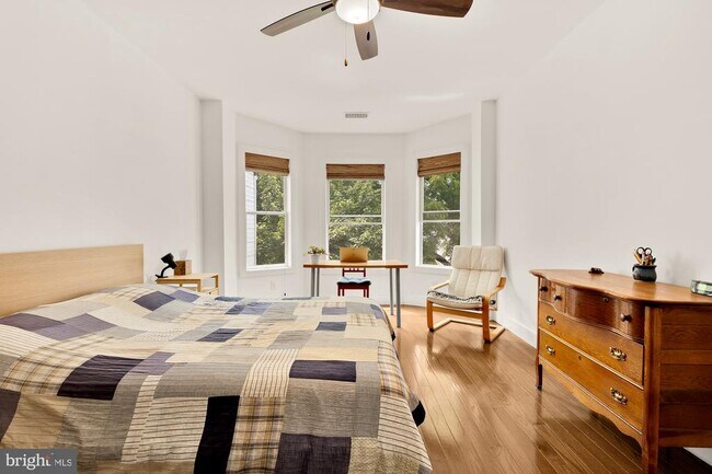 Building Photo - 4012 7th St NW