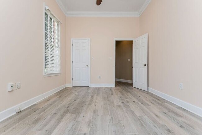 Building Photo - North Druid Hills Hidden Gem! 4Bed-4Bath, Hardwood Floors, Available NOW!