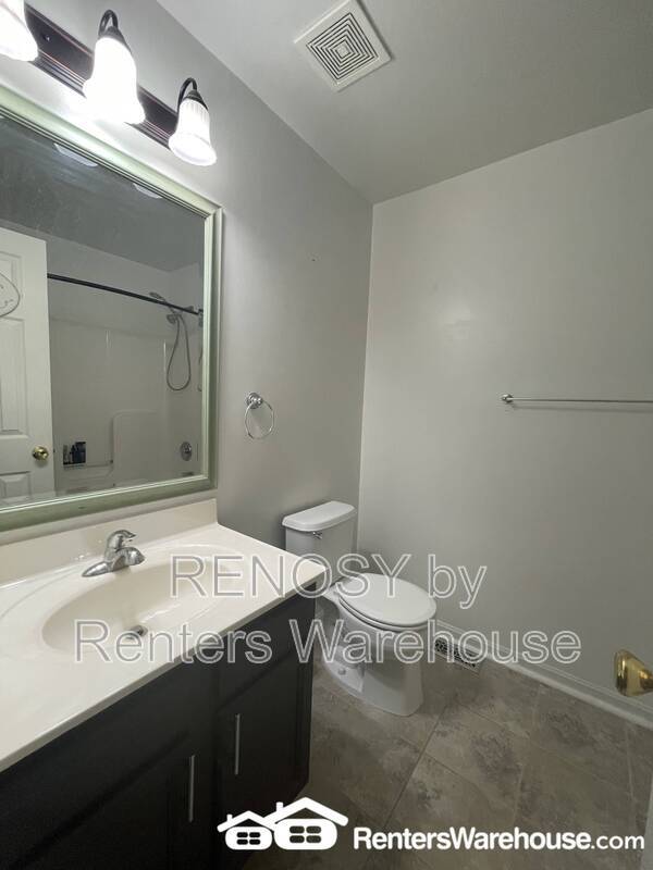 Building Photo - 9 Snug Lagoon Ct