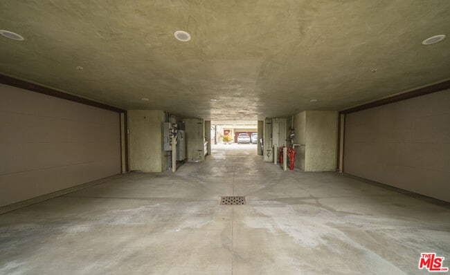 Building Photo - 642 Hermosa Ave