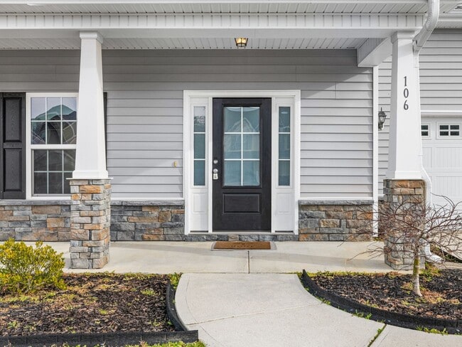 Building Photo - Williamsburg Plantation Beauty