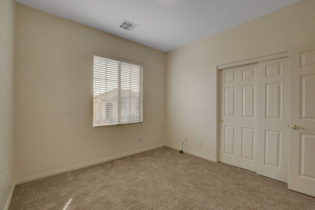 Building Photo - 3 Bedroom Home in Summerlin West COMING SOON!