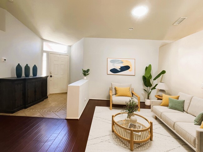 Building Photo - 79269 Paseo Del Rey