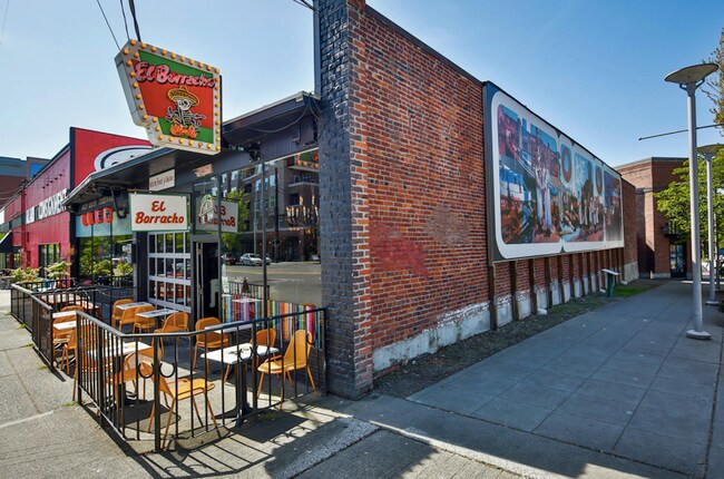 Building Photo - 5403 Ballard Ave NW