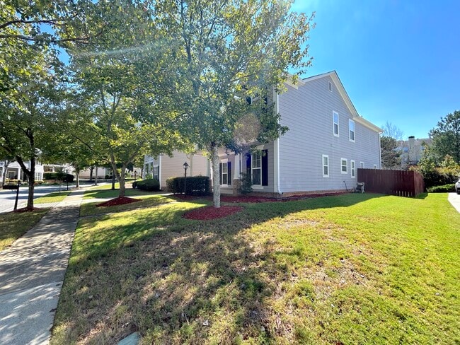Building Photo - 4100 Lake Pass Ln