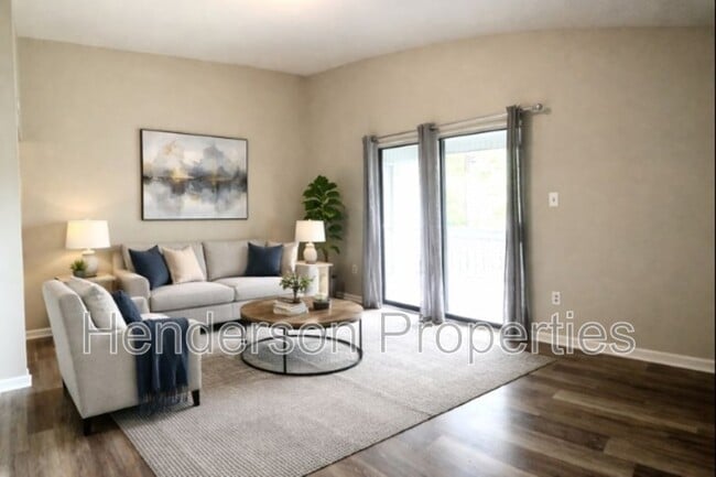 Building Photo - 1722 Hunters Trail