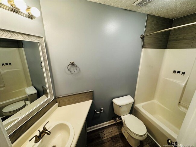 Building Photo - 3441 Lubbock Dr