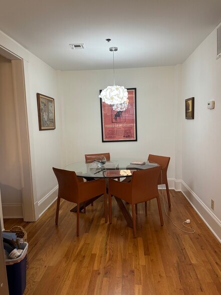 Building Photo - 266 11th St NE