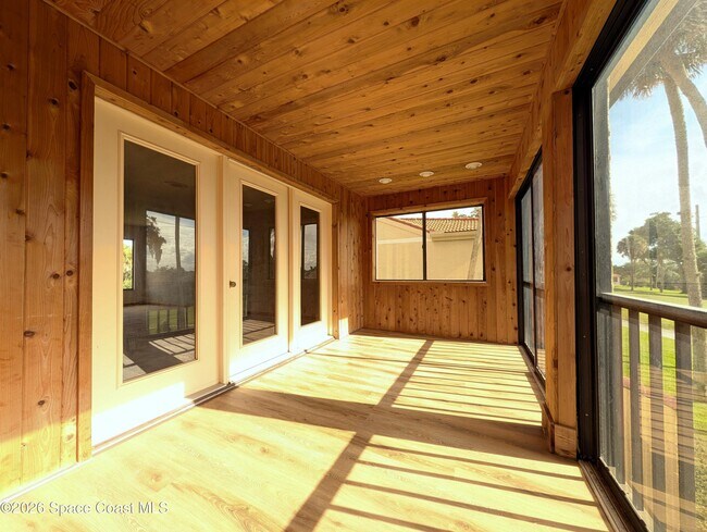 Building Photo - 3686 Muirfield Dr