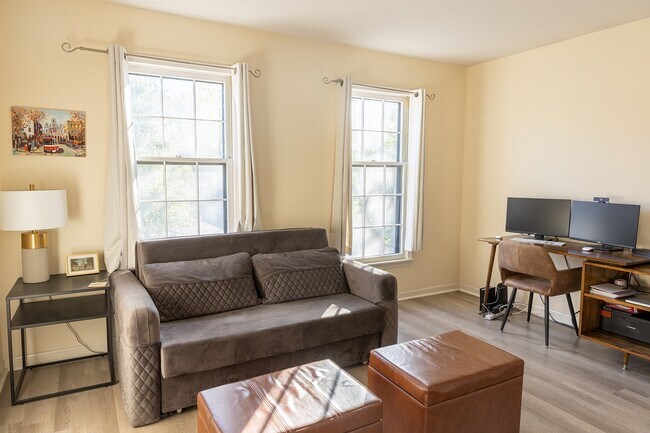 Building Photo - 7436 Nall Ave