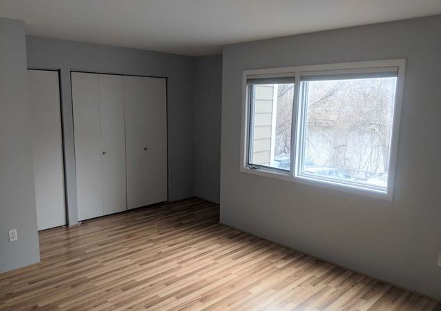 Building Photo - 209 River Renaissance