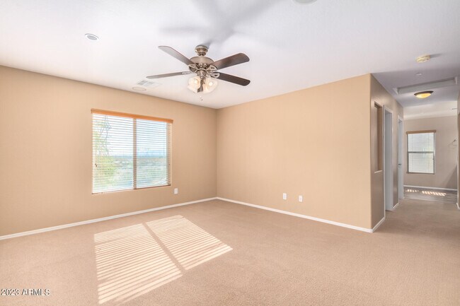 Building Photo - 11932 W El Cortez Pl