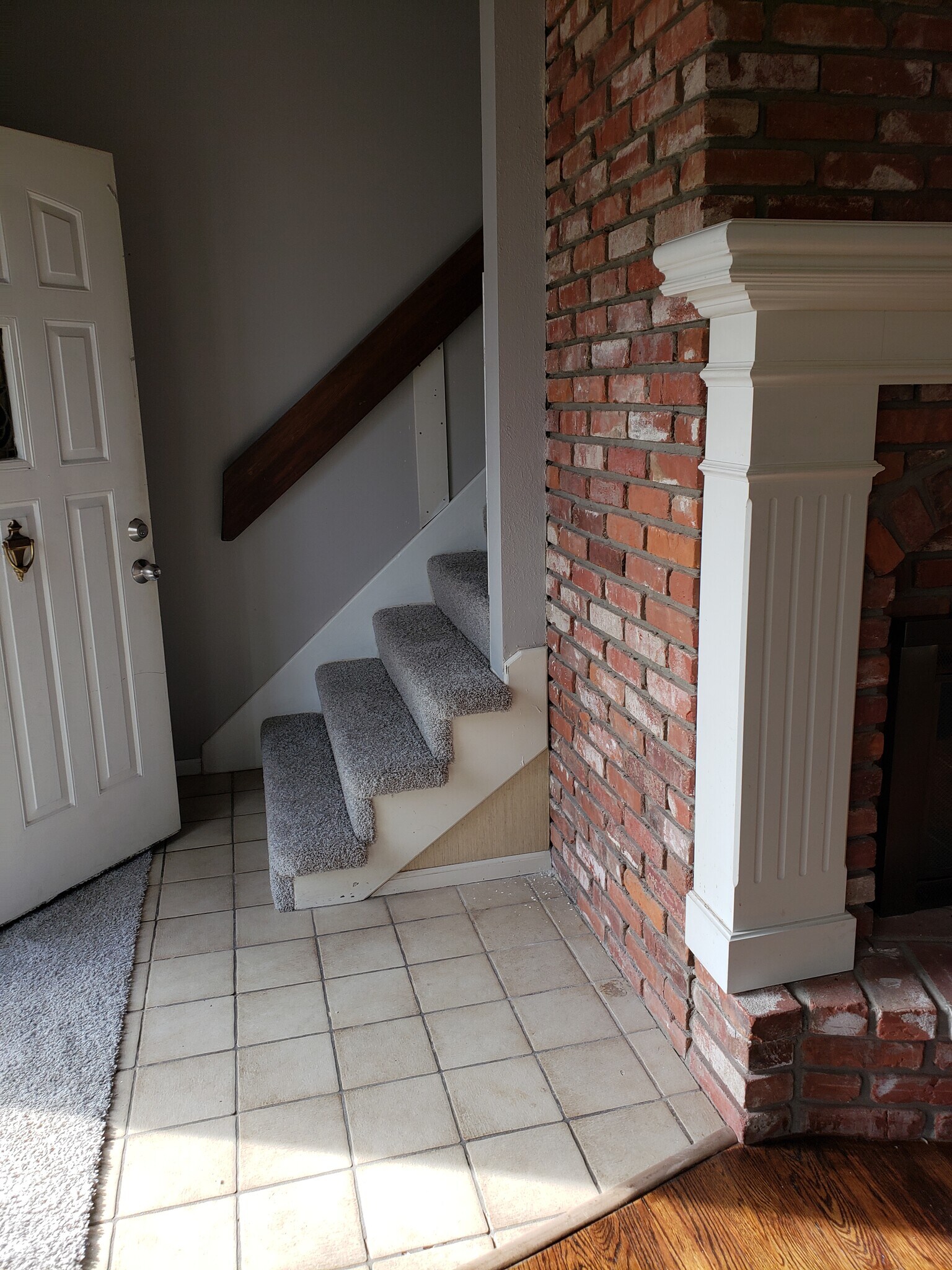 Building Photo - 6 NE 62nd Pl