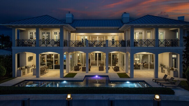 Building Photo - 3211 NE 27th Ave