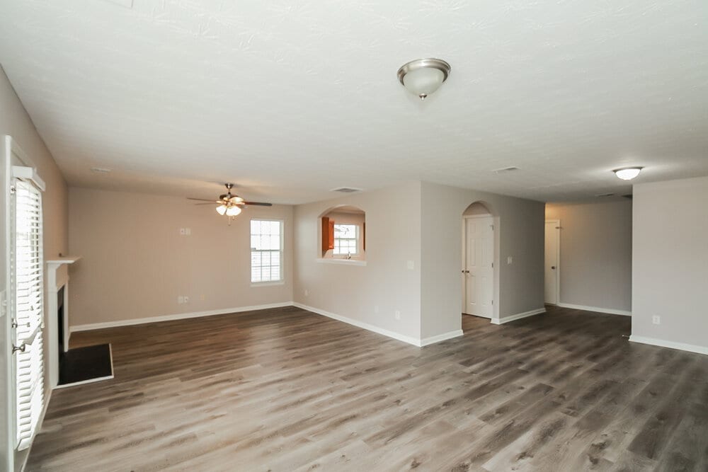 Building Photo - 11281 Aliyah Dr