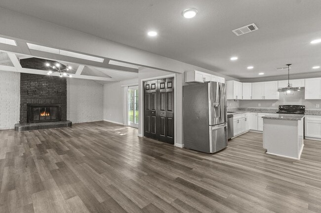 Building Photo - 5775 Mel Sha Ln