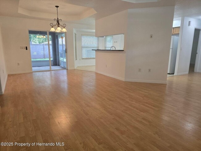 Building Photo - 542 Fairbanks Rd