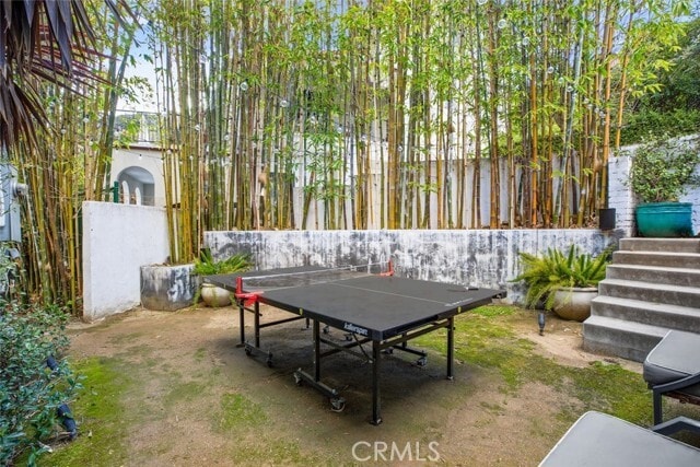 Building Photo - 1514 Sunset Plaza Dr