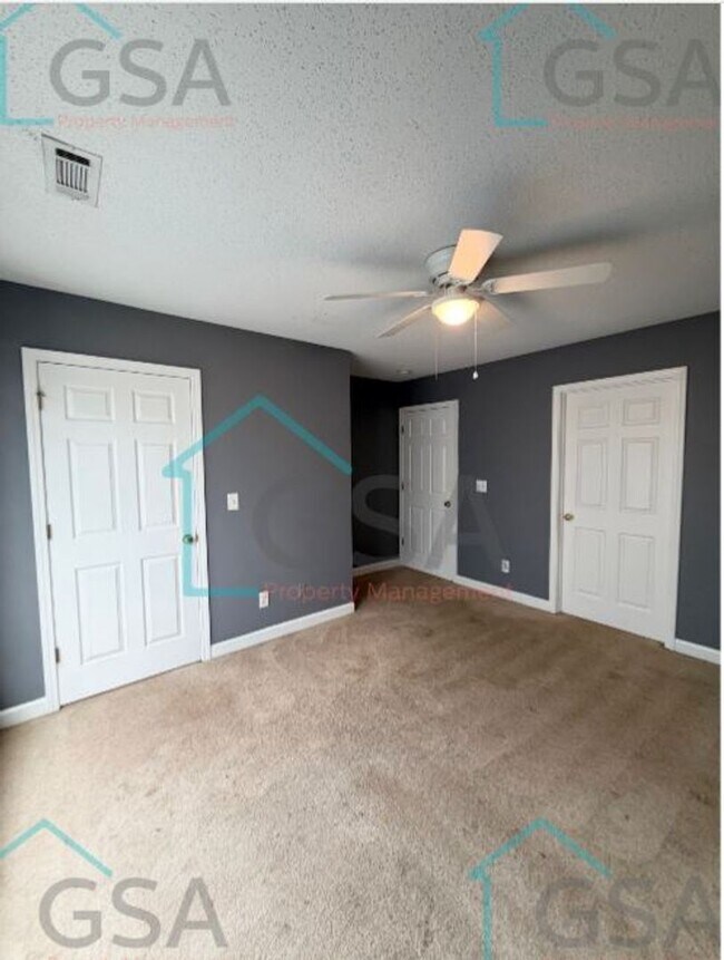Building Photo - 225 Laurel Trace Cir