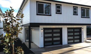 Building Photo - Magnolia36