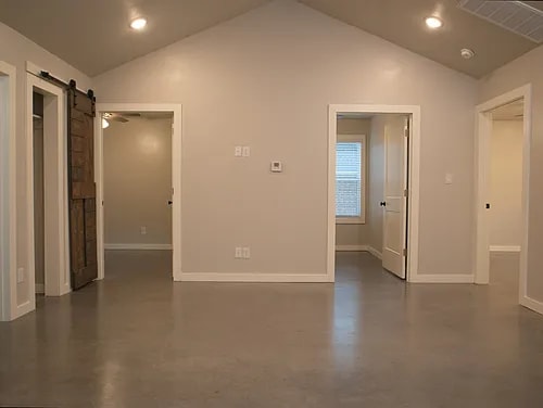 Building Photo - 4392 Old Sadler Rd