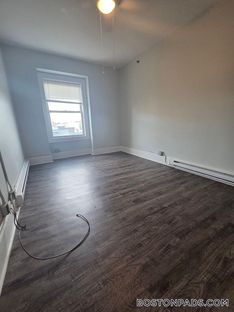 Building Photo - 50 Franklin St