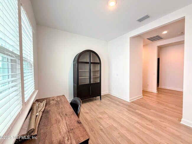 Building Photo - 9586 Filament Blvd