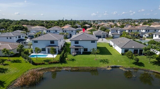 Building Photo - 17353 SW 46th St