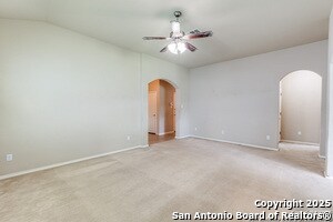 Building Photo - 126 Split Rail Dr