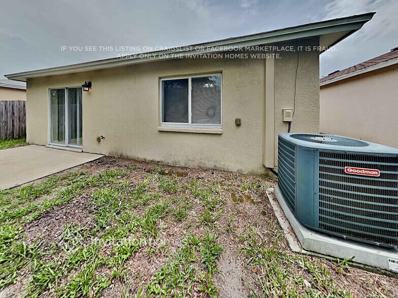 Building Photo - 11208 Summer Star Dr