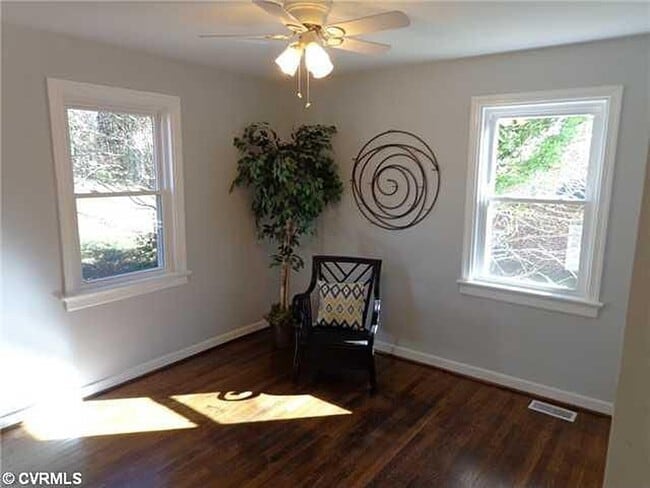 Building Photo - Beautiful home waiting for you!