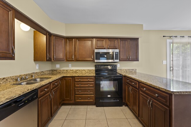 Building Photo - 149 Regency Point Path