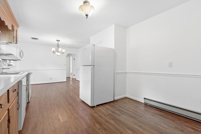 Building Photo - 3605 Weiss Ln