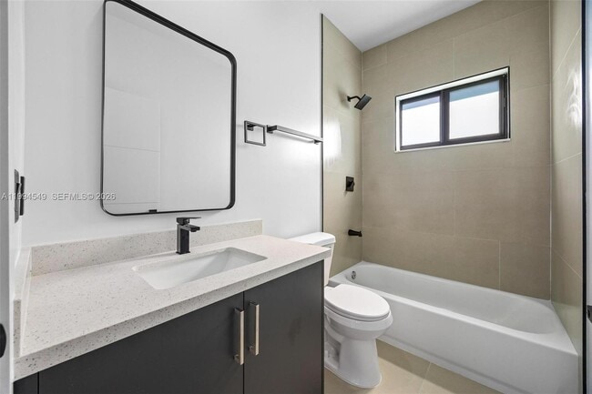 Building Photo - 601 NW 3rd Ave