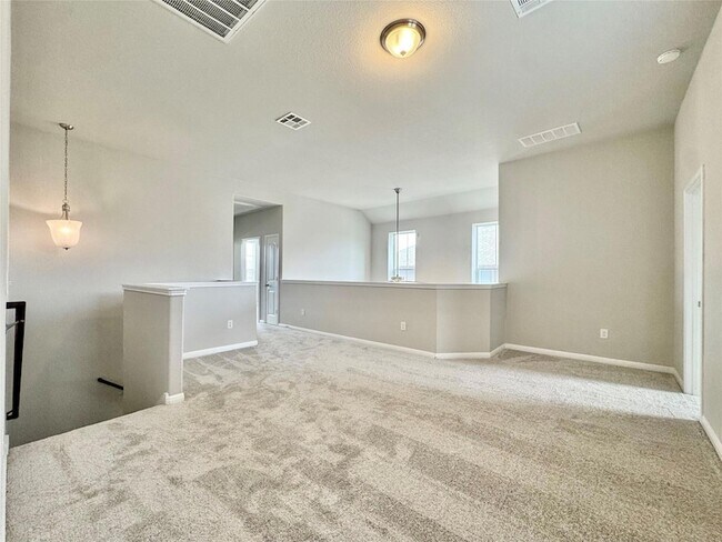 Building Photo - 407 Rhetoric Way