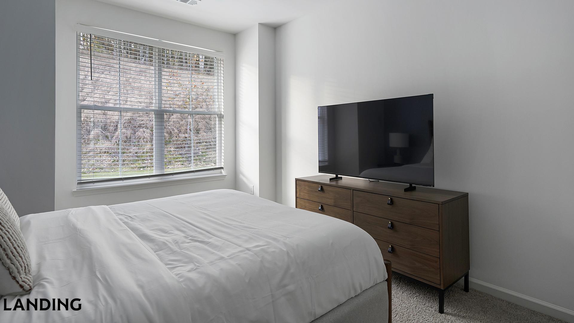 Building Photo - 2800 Milan Ct